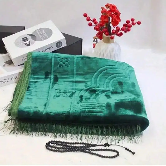 Luxury Velvet Muslim Prayer Rug with Beads
